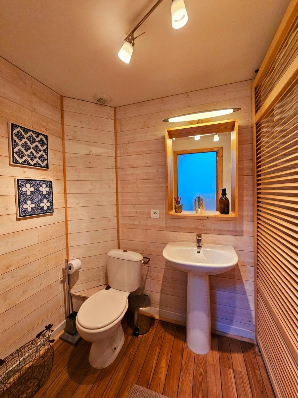 La Cote Monsieur Guest House Sanvigne ภายนอก รูปภาพ