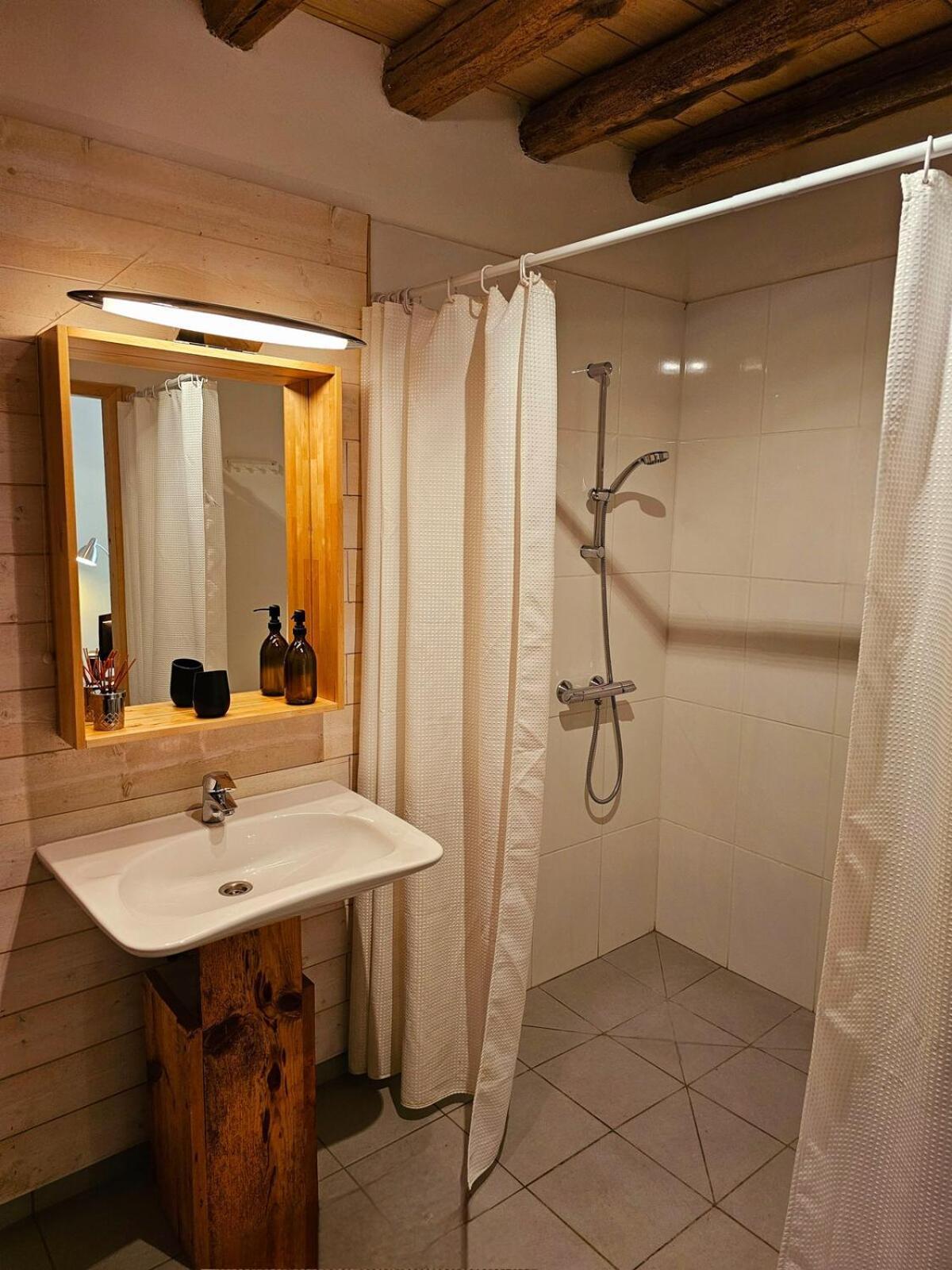 La Cote Monsieur Guest House Sanvigne ภายนอก รูปภาพ