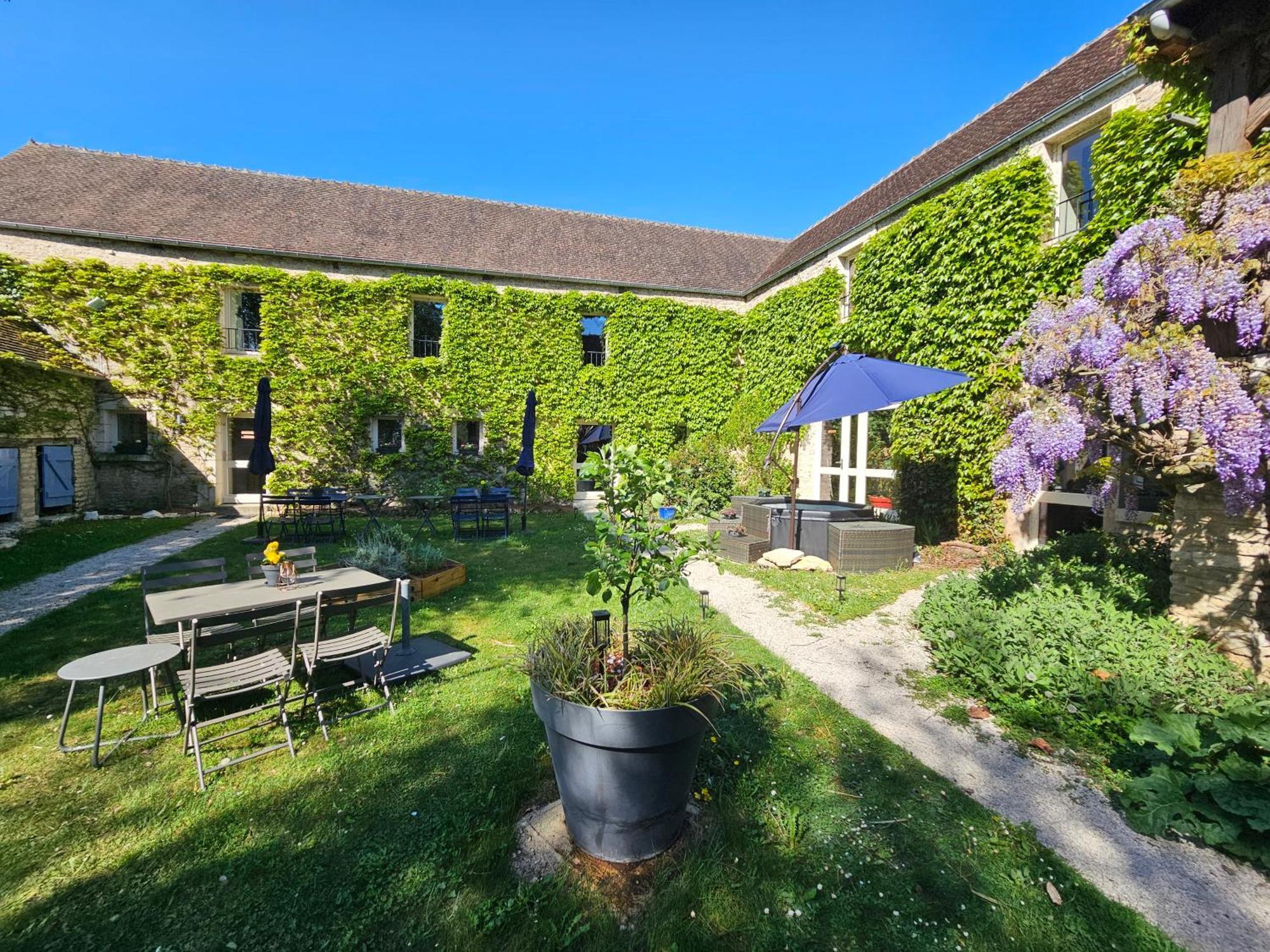 La Cote Monsieur Guest House Sanvigne ภายนอก รูปภาพ